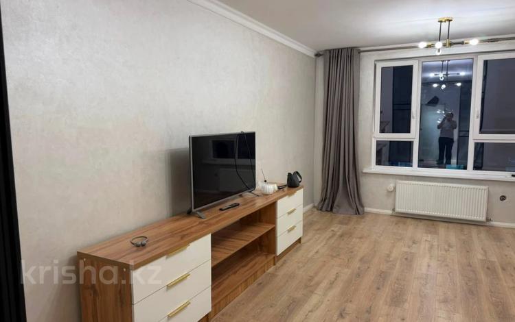 2-комнатная квартира · 70 м² · 3/12 этаж, Тургут Озала 194 за 74 млн ₸ в Алматы, Алмалинский р-н — фото 3