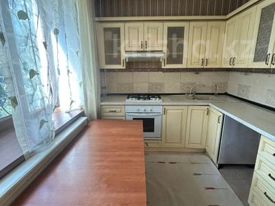 3-комнатная квартира · 70 м² · 4/5 этаж, Барибаева — Жибек Жолы за 53 млн 〒 в Алматы, Медеуский р-н