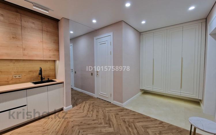 3-комнатная квартира · 73.7 м² · 5/9 этаж, Бухар жырау 25/1, блок1 — Триумфальная арка за ~ 55.9 млн ₸ в Астане, Есильский р-н — фото 2