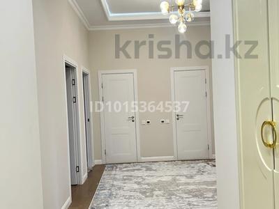 3-бөлмелі пәтер · 105 м² · 7/16 қабат, 16-ш/а., ​16-й микрорайон 64, бағасы: 45 млн ₸ в Актау, 16-й мкр 