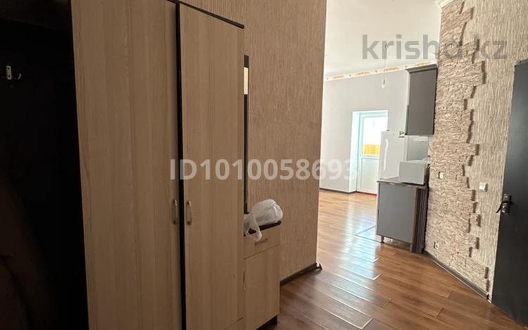 1-бөлмелі пәтер · 30 м² · 14/18 қабат, Нәжімеденова 10/2, бағасы: 150 000 ₸ в Астане, Сарайшык р-н — фото 2