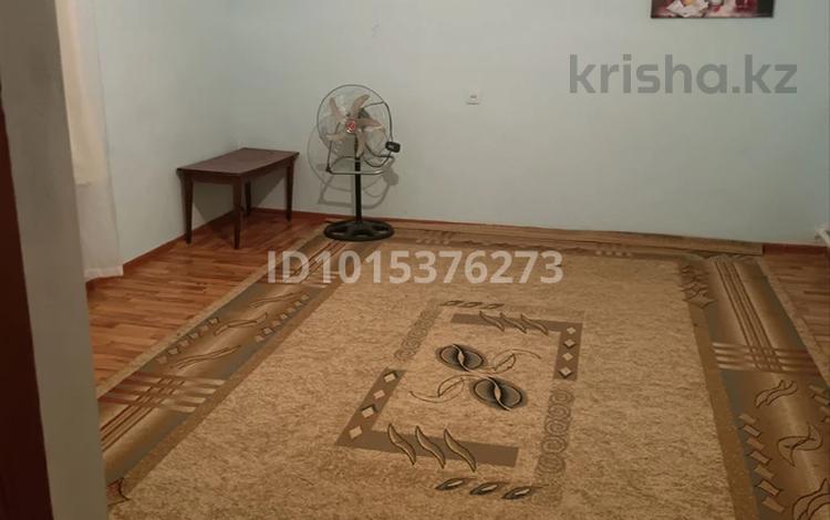 2 комнаты · 50 м² · 1/1 этаж, Мухан Төлебаев 13 — 11 мектеп за 70 000 ₸ в Жанаозен — фото 2