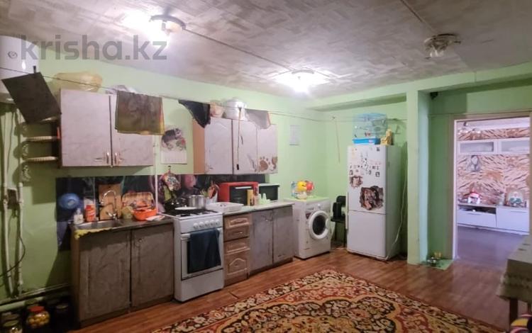 Отдельный дом · 3 комнаты · 61 м² · 2 сот., Набережная за 11.5 млн ₸ в Костанае — фото 2