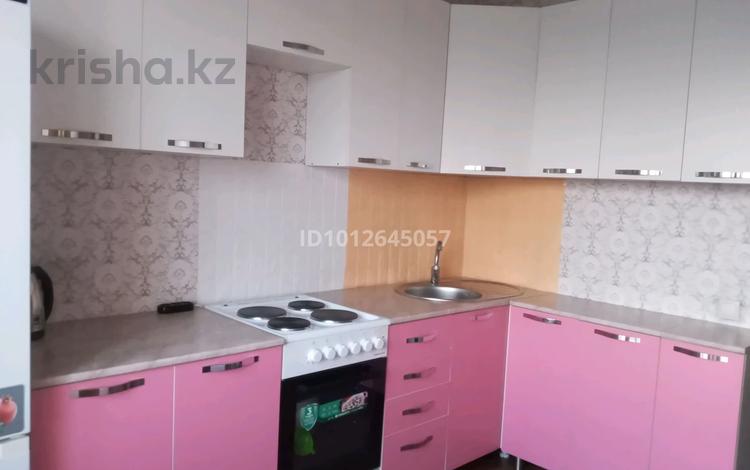 1-бөлмелі пәтер · 45 м² · 4/9 қабат, Проспект Ауэзова 114а, бағасы: 18.5 млн ₸ в Семее — фото 2