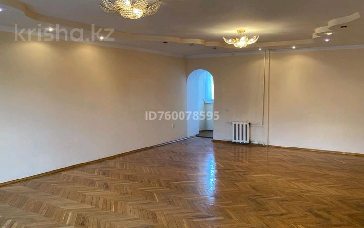 5-комнатная квартира · 188.8 м² · 4/6 этаж, Маресьева 80/2 за 65 млн 〒 в Актобе — фото 2