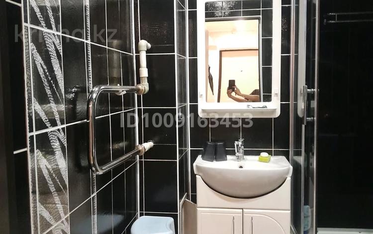 2-бөлмелі пәтер · 59 м² · 1/10 қабат, мкр Астана 9 — Р-н Дворца Бракосочетания, бағасы: 23.5 млн ₸ в Уральске — фото 2