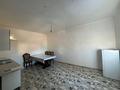 Отдельный дом · 2 комнаты · 70 м² · 9 сот., мкр Самал, Проезд 3 11 за 120 000 〒 в Атырау — фото 2