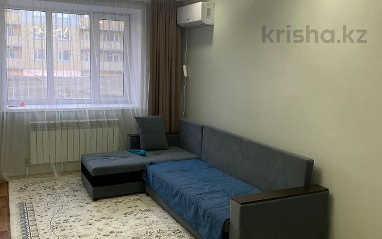 2-комнатная квартира · 55 м² · 1/5 этаж, Строителей 42 за 15.5 млн 〒 в Аксу — фото 4