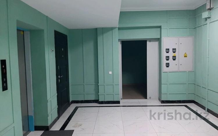 1-комнатная квартира · 54 м² · 5/9 этаж, мкр Жетысу-1 51а — Момышулы за 300 000 ₸ в Алматы, Ауэзовский р-н — фото 2