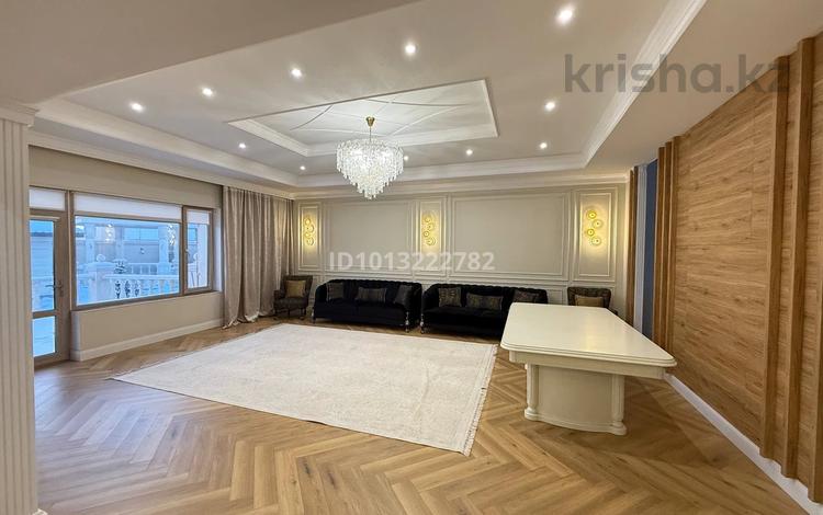 Жеке үй · 4 бөлме · 200 м² · 12 жүзд., Күнгей ш/а., Игилик бия 70, бағасы: 3 млн ₸ в Караганде, Казыбек би р-н — фото 2