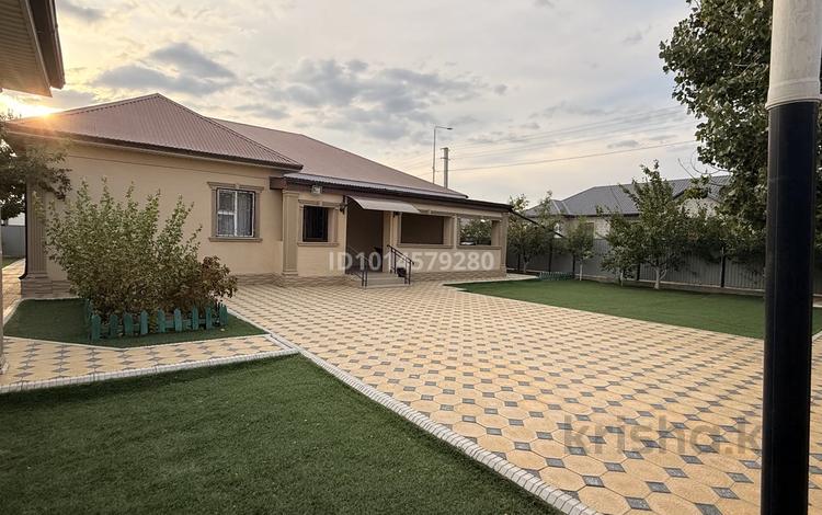 Жеке үй · 5 бөлме · 225 м² · 8 жүзд., 37 1 — Еркинкала 2, бағасы: 50 млн ₸ в Атырау — фото 2