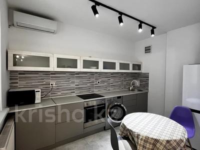 2-комнатная квартира, 50 м², 5/9 этаж помесячно, Абая 130 за 350 000 〒 в Алматы, Бостандыкский р-н