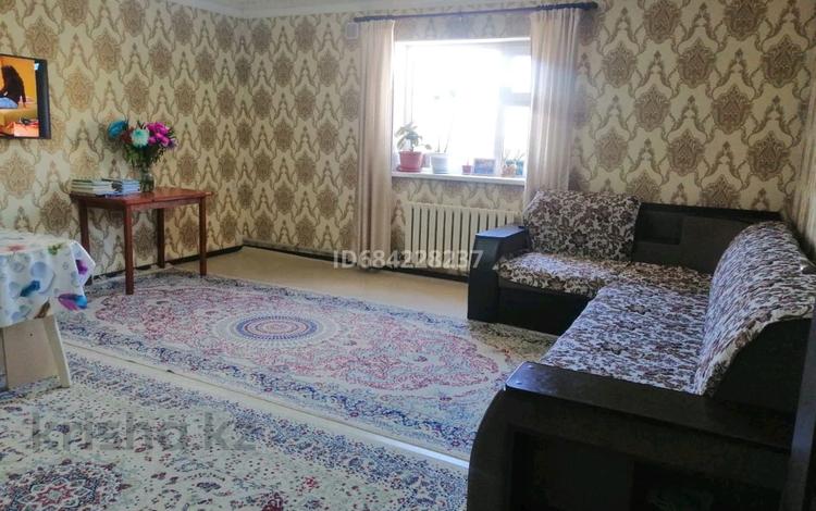 Жеке үй · 5 бөлме · 180 м² · 8 сот., Байсеитова, бағасы: 75 млн ₸ в Астане, Сарыарка р-н — фото 2