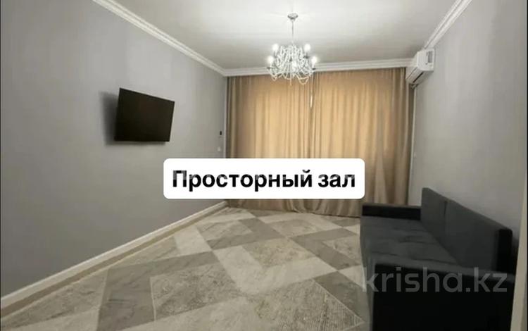 3-бөлмелі пәтер · 81 м² · 2/9 қабат, 10 микрорайон 21, бағасы: 30 млн ₸ в Аксае — фото 2