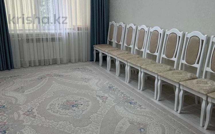 3-комнатная квартира · 64.7 м² · 5/9 этаж, мкр Кунаева за 25 млн ₸ в Уральске — фото 2
