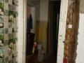 2-комнатная квартира · 45 м² · 1/2 этаж, мкр Михайловка , Аварийная 1 — Стекляшка за 7 млн ₸ в Караганде, Казыбек би р-н — фото 4