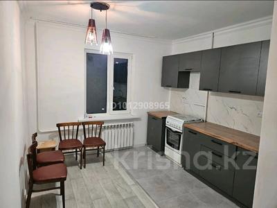 3-бөлмелі пәтер · 67 м² · 1/5 қабат, мкр Аксай-4 45, бағасы: 300 000 ₸ в Алматы, Ауэзовский р-н
