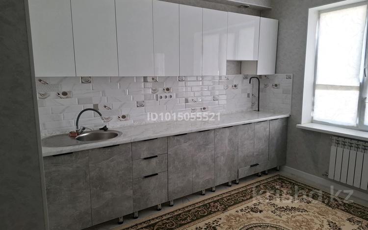 2-бөлмелі пәтер · 70 м² · 4/4 қабат, 29а ш/а. 103, бағасы: 18 млн ₸ в Актау, 29а мкр — фото 2