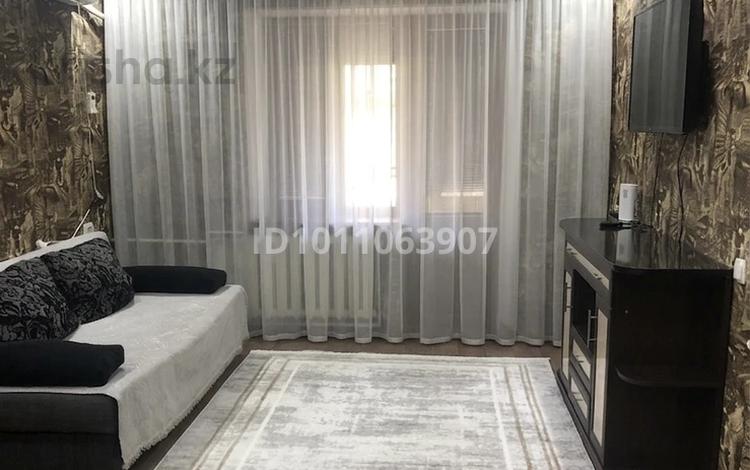 1-бөлмелі пәтер · 38 м² · 2/4 қабат, Толе би 58 — Центральная площядь,Парк, бағасы: 12 000 〒 в Таразе — фото 16