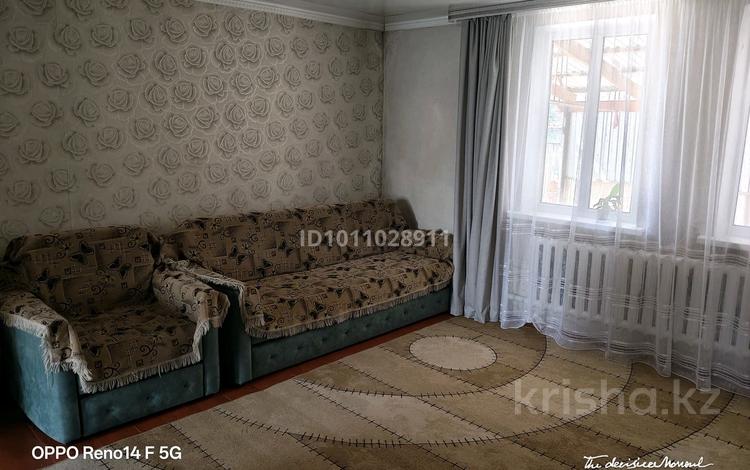 Отдельный дом · 4 комнаты · 100 м² · 8 сот., Переулок Ш. Уалиханова 42 за 12 млн ₸ в Уштобе — фото 2
