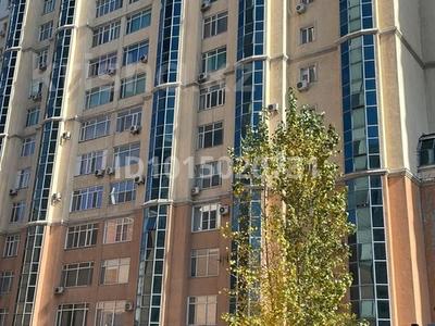 3-бөлмелі пәтер · 124 м² · 8/19 қабат, иманбаева 11 — кенесары, бағасы: 59 млн ₸ в Астане, р-н Байконур