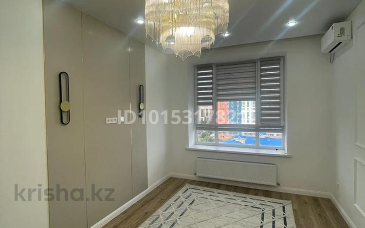 2-комнатная квартира · 40 м² · 9/9 этаж, ул. Айнаколь 64 за 280 000 ₸ в Астане, Алматы р-н — фото 2
