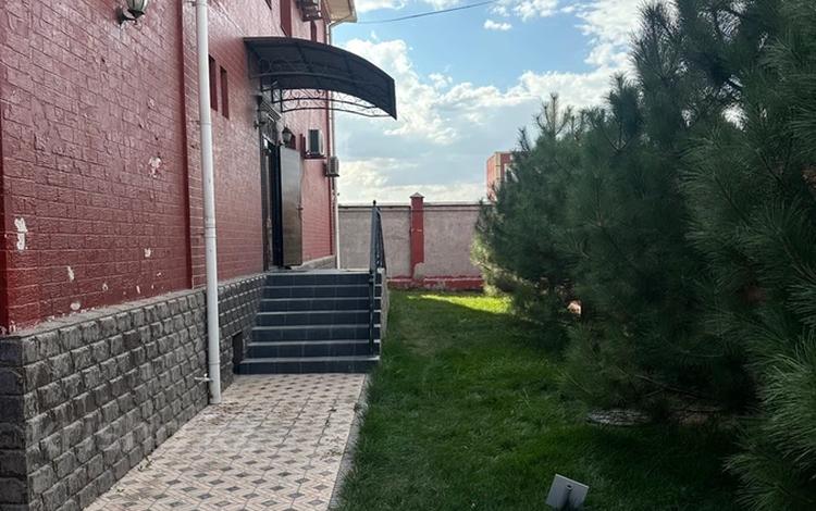 Офисы, салоны красоты, фитнес и спорт, образование · 500 м² за 1.3 млн ₸ в Шымкенте — фото 2