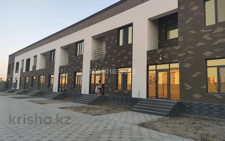 4-бөлмелі пәтер · 170 м² · 2/2 қабат, Ул.Тауке хана 26 — Мкр.Байтерек "Абсент", бағасы: 35 млн ₸ в Таразе — фото 4