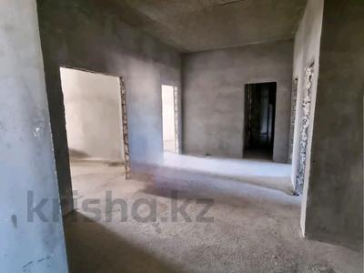 4-комнатная квартира · 124 м² · 4/12 этаж, 17-й мкр бн за 38.9 млн 〒 в Актау