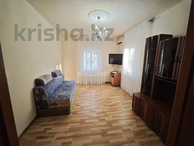Аренда домов или дач в Алматы: Отдельный дом · 4 комнаты · 85 м², мкр Тастак-2, Самаркандская 27а за 380 000 〒 Отдельный дом · 4 комнаты · 85 м², мкр Тастак-2, Самаркандская 27а за 380 000 〒 в Алматы, Алмалинский р-н