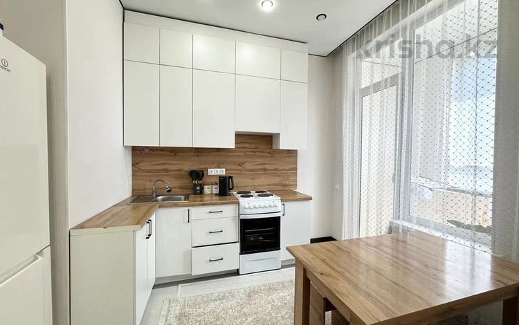 1-бөлмелі пәтер · 41.3 м² · 9/18 қабат, Санжара Асфендиярова 8, бағасы: 27.5 млн ₸ в Астане, Нура р-н — фото 2