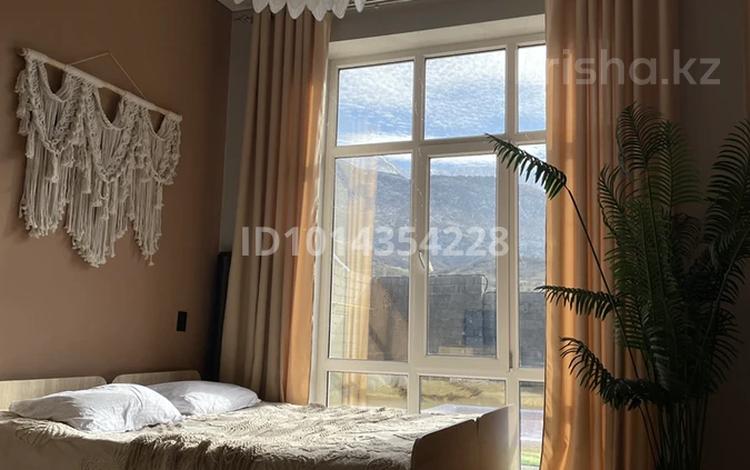 Дом · 2 комнаты · 100 м², Панорама за 130 000 ₸ в  — фото 2
