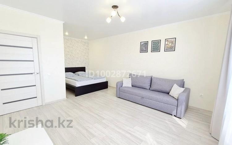 1-комнатная квартира · 38 м² · 3/4 этаж, Абая 160 — Гоголя за 11 000 ₸ в Костанае — фото 9