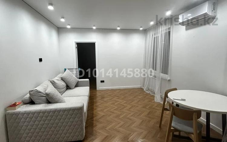 2-комнатная квартира · 45 м² · 13/15 этаж, Райымбека за 350 000 ₸ в Алматы, Алмалинский р-н — фото 2