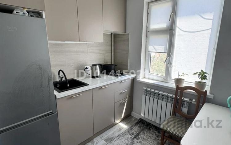 3-комнатная квартира · 64 м² · 4/5 этаж, Авангард-4 15 за 25 млн ₸ в Атырау, мкр Авангард-4 — фото 2