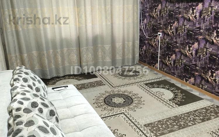 1-комнатная квартира · 34 м² · 2/6 этаж, Желтоксан 37а за 110 000 〒 в Аксу — фото 2