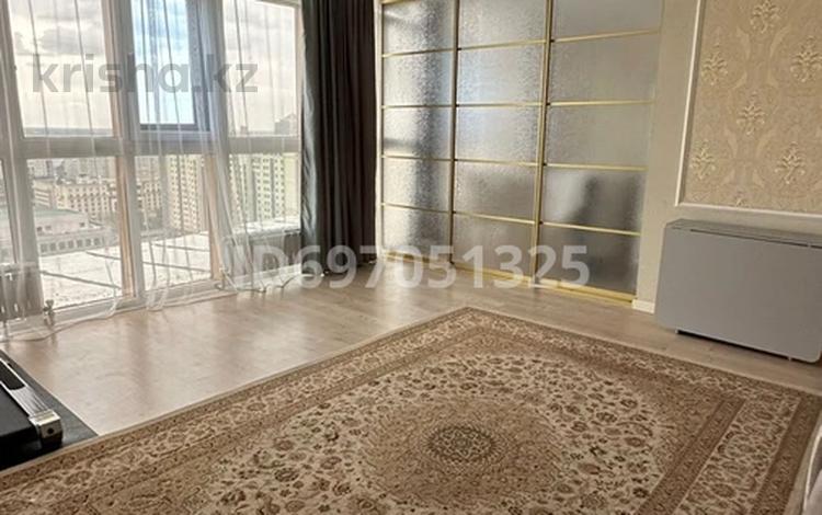 4-комнатная квартира · 150 м² · 18/18 этаж, Туркестан 2 за 500 000 ₸ в Астане, Есильский р-н — фото 2