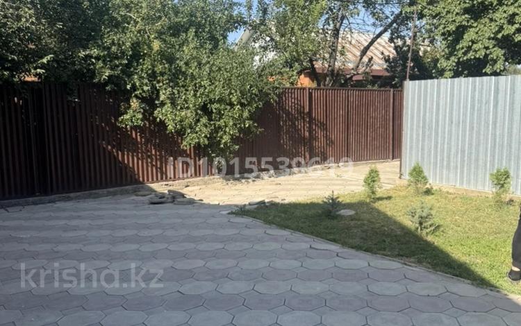 Жеке үй · 9 бөлме · 250 м² · 5 жүзд., Достық ш/а. 140, бағасы: 1.5 млн ₸ в Алматы, Ауэзовский р-н — фото 2