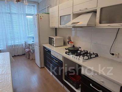 2-бөлмелі пәтер, 64 м², 3/5 қабат, мкр. Алтын орда, бағасы: 24 млн 〒 в Актобе, мкр. Алтын орда