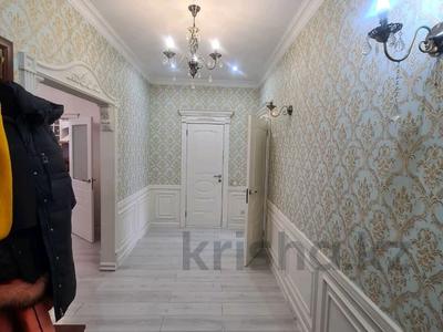 2-комнатная квартира, 72 м², 3/9 этаж, Аманжолова 24 за 38 млн 〒 в Астане, Алматы р-н