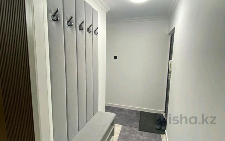 1-комнатная квартира · 32 м², 2 за 150 000 ₸ в Конаеве — фото 2