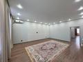 3-бөлмелі пәтер · 156.5 м² · 4/12 қабат, проспект Алии Молдагуловой, бағасы: 68 млн ₸ в Актобе — фото 6