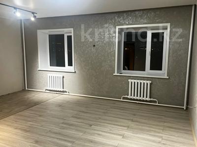 1-комнатная квартира, 31 м², 2/5 этаж, Кизатова за 15.9 млн 〒 в Петропавловске