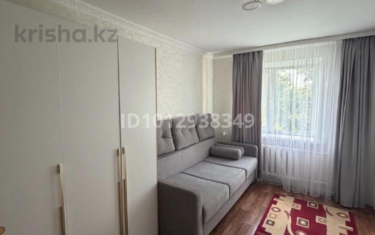 3-бөлмелі пәтер · 51.9 м² · 4/5 қабат, Сортировка, Локомотивная 139, бағасы: 14 млн ₸ в Караганде, Алихана Бокейханова р-н — фото 2