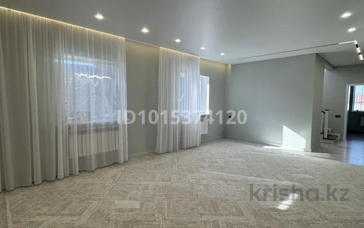 Отдельный дом · 5 комнат · 230 м² · 8 сот., Деркул, Затаевич 22 за 47 млн ₸ в Уральске — фото 2