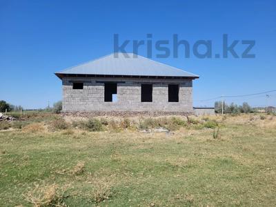 Отдельный дом · 4 комнаты · 180 м² · 10 сот., Микр. Шанырак 878 за 12 млн ₸ в Таразе