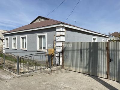 Отдельный дом · 4 комнаты · 168 м² · , мкр Атырау, Алия молдагулова за 27 млн ₸