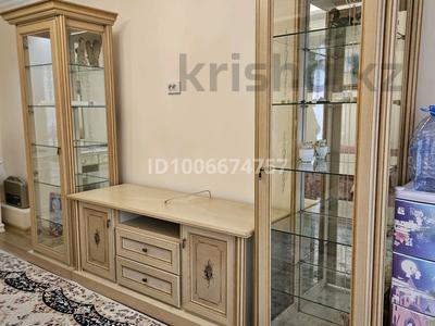 3-бөлмелі пәтер · 64 м² · 5/5 қабат, мкр Аксай-2 5, бағасы: 35 млн ₸ в Алматы, Ауэзовский р-н