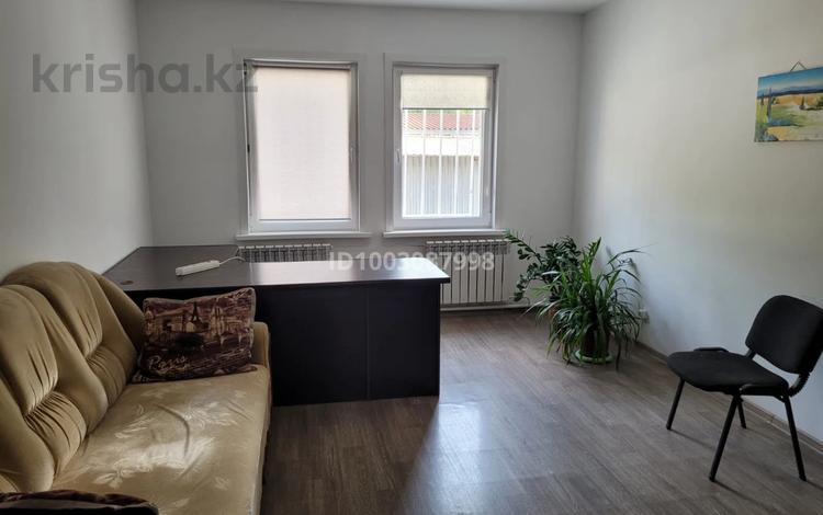 Офисы, кабинеты и рабочие места · 20 м² за 100 000 〒 в Павлодаре — фото 6