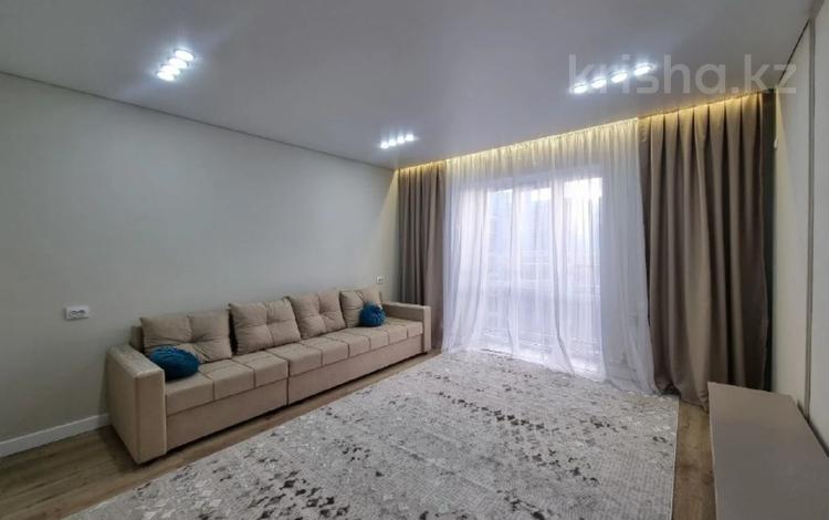 2-комнатная квартира · 60 м² · 9/10 этаж, Букетова 60а за 300 000 ₸ в Караганде — фото 2